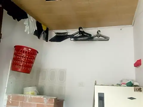 Snapshot of DalianHR33 chatting on January 15, 11:08 pm DalianHR33 online show from January 15, 11:08 pm