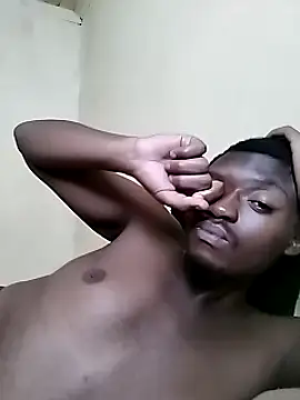 Snapshot of zipeqengeshe21 chatting on March 11, 2:51 pm zipeqengeshe21 online show from March 11, 2:51 pm