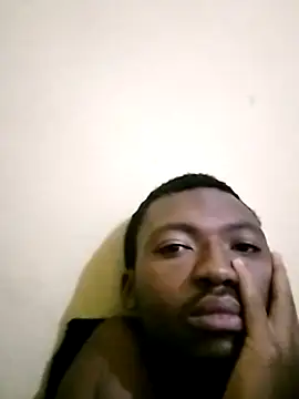 Snapshot of zipeqengeshe21 chatting on March 15, 12:15 am zipeqengeshe21 online show from March 15, 12:15 am