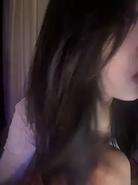 xiaodaibabyy online show from February 15, 7:17 pm