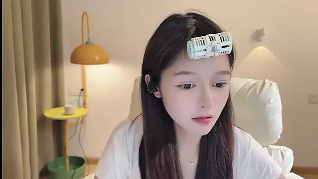 xiaodaibabyy online show from September 13, 6:35 am