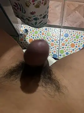 Snapshot of thediference chatting on December 16, 12:59 am thediference online show from December 16, 12:59 am