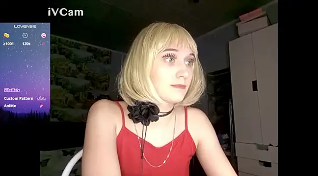 -LauraGold- online show from December 23, 4:17 pm