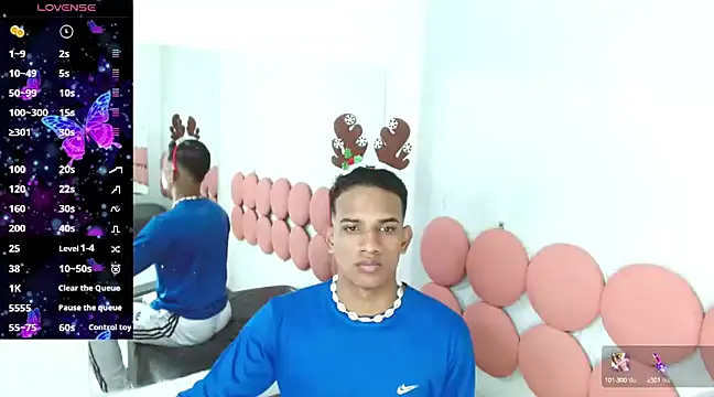 Snapshot of AbrahanBratz chatting on December 18, 6:57 pm AbrahanBratz online show from December 18, 6:57 pm