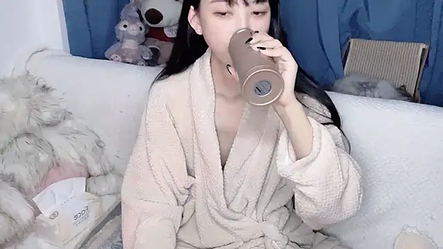 Lili-2 online show from November 20, 4:51 pm