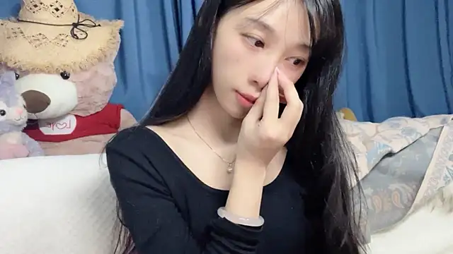 Lili-2 online show from March 28, 1:33 pm