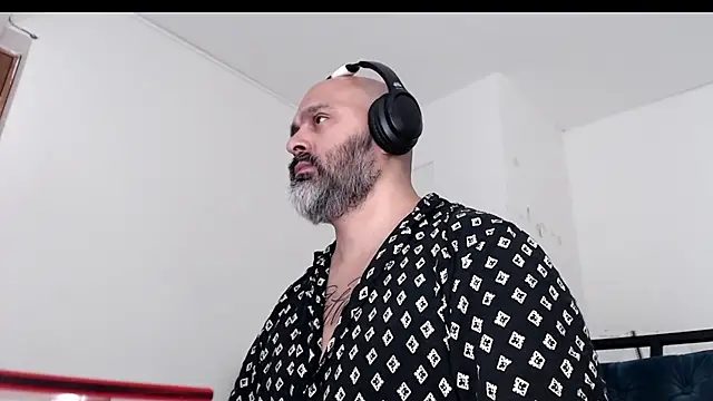 Gabriel Harmant online show from February 5, 3:38 pm