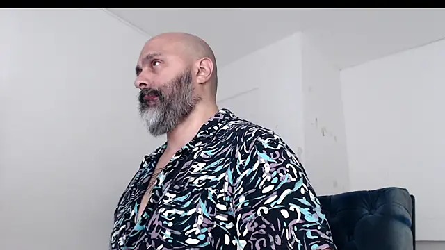 Gabriel Harmant online show from February 9, 2:32 pm