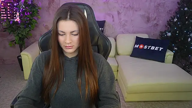Snapshot of Julia__Star_ chatting on January 4, 11:22 am Julia  Star  online show from January 4, 11:22 am