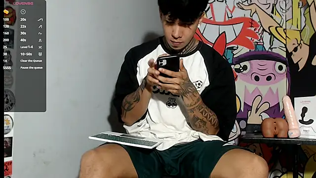 Nickhot0609 online show from March 17, 10:17 pm