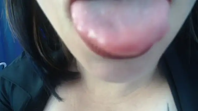 Snapshot of Madame_Shein_ chatting on March 17, 7:37 pm Madame Shein  online show from March 17, 7:37 pm