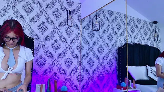 Derieri D online show from September 23, 7:50 pm