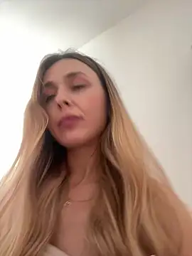 Sophie Enzo online show from January 20, 12:18 pm