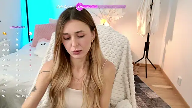 Sophie Enzo online show from January 20, 10:15 pm