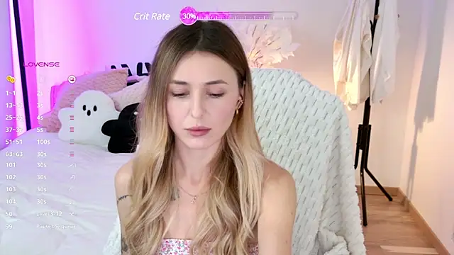 Sophie Enzo online show from January 21, 10:30 pm