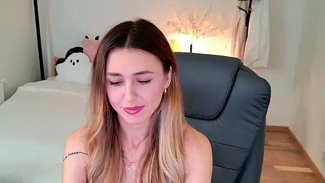 Sophie Enzo online show from February 18, 10:14 pm