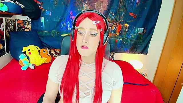 HakuRukushka online show from October 6, 8:06 pm