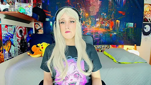 HakuRukushka online show from November 3, 8:21 pm