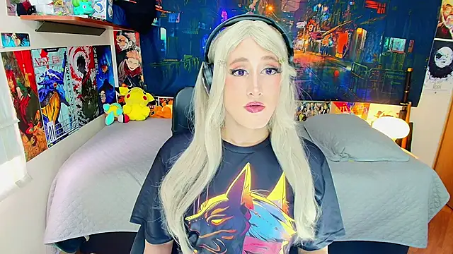 HakuRukushka online show from November 8, 8:18 pm