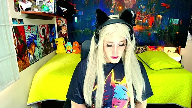 HakuRukushka online show from December 1, 8:14 pm