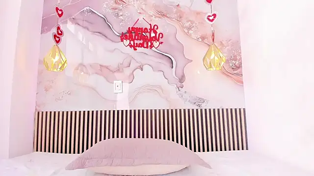 EvelynSweet1 online show from March 6, 6:59 pm