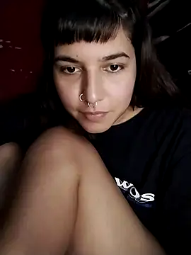 Snapshot of Cloeegoth chatting on March 10, 7:07 pm Cloeegoth online show from March 10, 7:07 pm