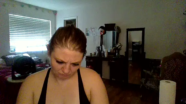 sophiarica online show from May 20, 9:21 pm