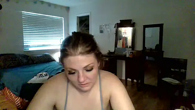 sophiarica online show from May 31, 6:04 pm