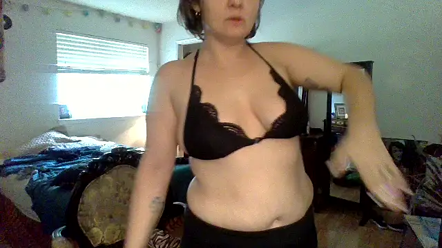 sophiarica online show from June 2, 5:48 pm