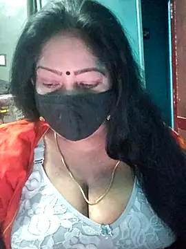 Snapshot of maniisha chatting on May 28, 4:37 pm maniisha online show from May 28, 4:37 pm
