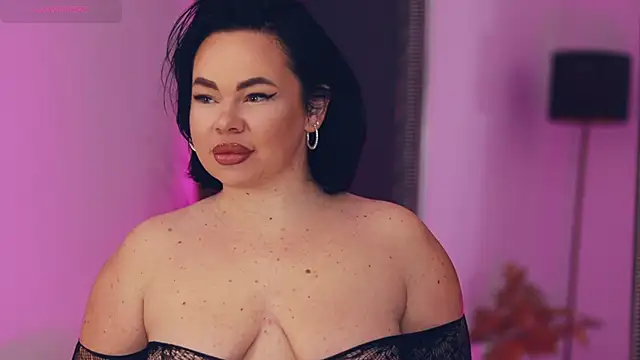 MissLilaa online show from November 10, 4:28 pm