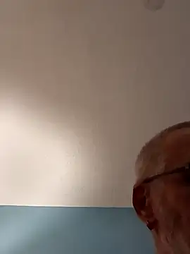 geilerschwanz64 online show from January 5, 1:35 am