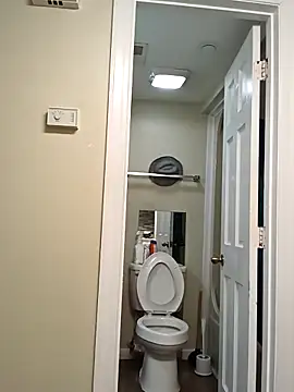 geilerschwanz64 online show from January 5, 4:48 pm