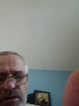 geilerschwanz64 online show from January 5, 8:21 pm