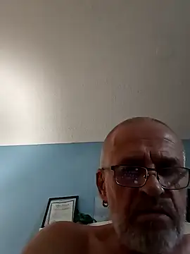 geilerschwanz64 online show from January 17, 11:18 pm