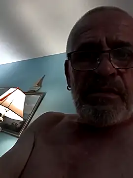 geilerschwanz64 online show from March 10, 3:45 am