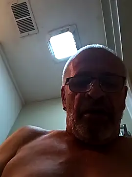 geilerschwanz64 online show from March 15, 9:05 pm