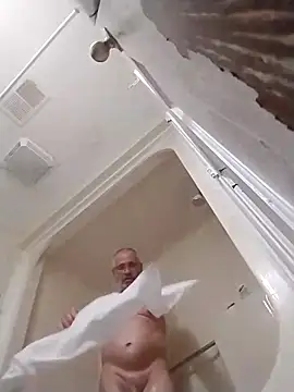 geilerschwanz64 online show from October 1, 4:57 pm