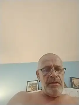 Snapshot of geilerschwanz64 chatting on July 24, 6:55 am geilerschwanz64 online show from July 24, 6:55 am