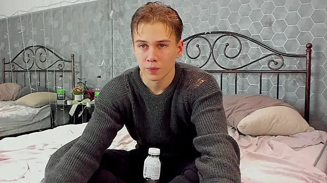 Snapshot of Marcus_Swampov chatting on December 5, 10:23 pm Marcus Swampov online show from December 5, 10:23 pm