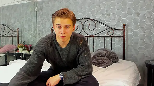 Snapshot of Marcus_Swampov chatting on December 20, 7:12 am Marcus Swampov online show from December 20, 7:12 am