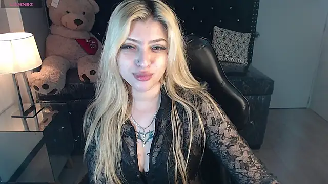 Kitty fox b online show from March 21, 12:50 pm