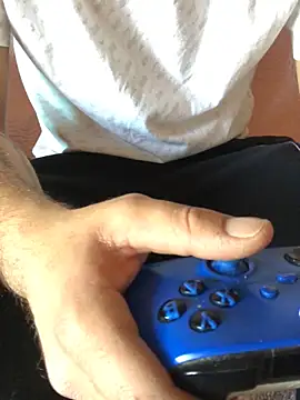 CrazyBoy95 online show from October 11, 1:53 pm