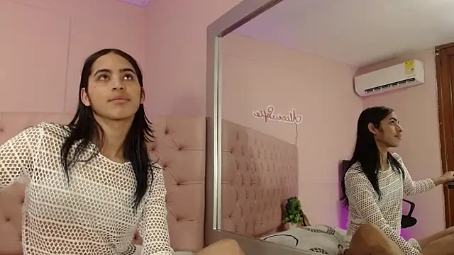 alice sofia online show from February 11, 1:38 pm