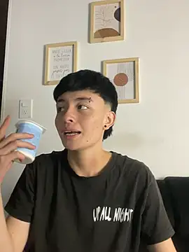 nico 18x online show from February 14, 5:25 pm