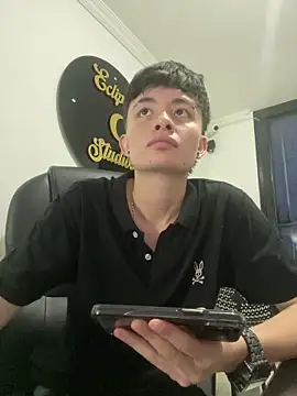 nico 18x online show from November 27, 5:09 am