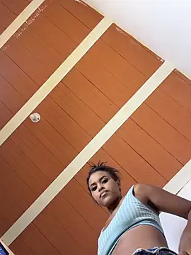 Romiinajackson online show from April 30, 7:42 pm