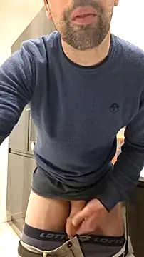 Snapshot of principino_enrico chatting on February 1, 5:55 pm principino enrico online show from February 1, 5:55 pm