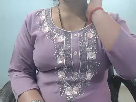Snapshot of Jannat_ji chatting on February 12, 7:03 am Jannat ji online show from February 12, 7:03 am
