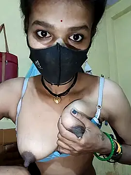 Snapshot of Hoty_girl_143 chatting on March 2, 2:41 am Hoty girl 143 online show from March 2, 2:41 am
